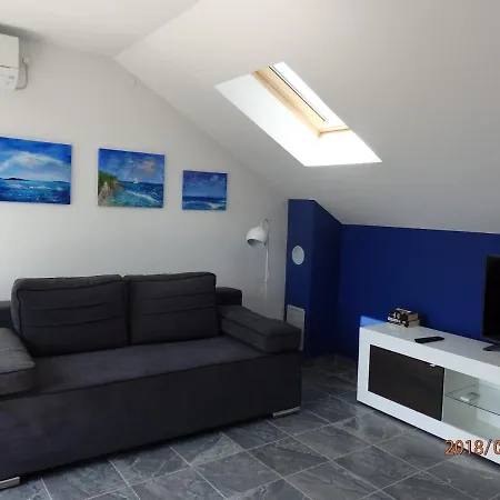 With A Parking Space Milna, Brac - 16003 Appartement *