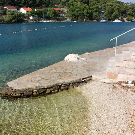 Appartement With A Parking Space Milna, Brac - 16003 *